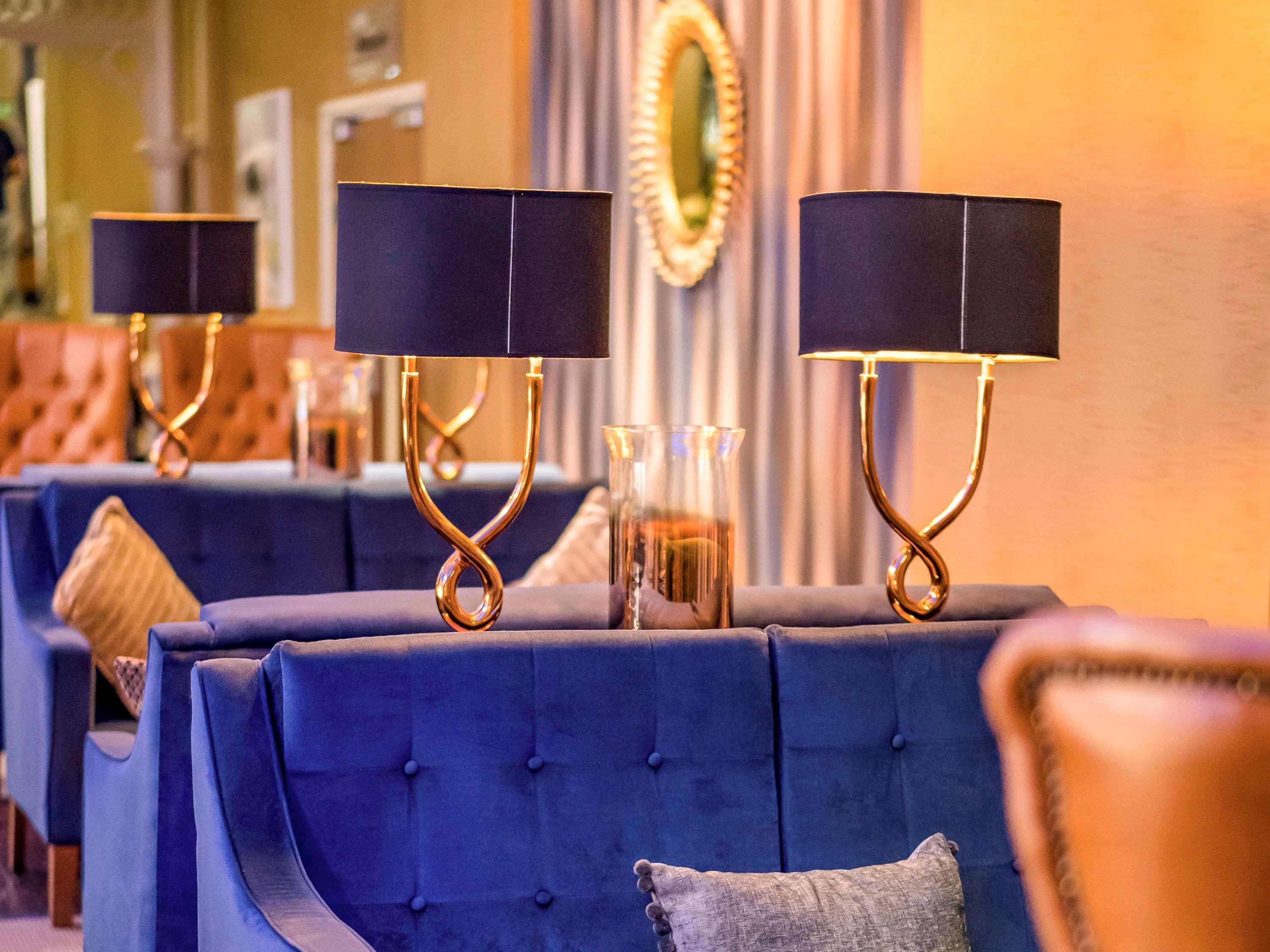 Mercure Milton Keynes Hotel Экстерьер фото